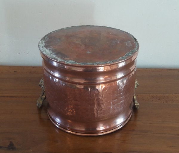 Ancien cache pot en cuivre n°5905