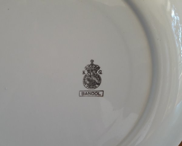 Plat Vintage / Bandol / KG Lunéville / n°6416