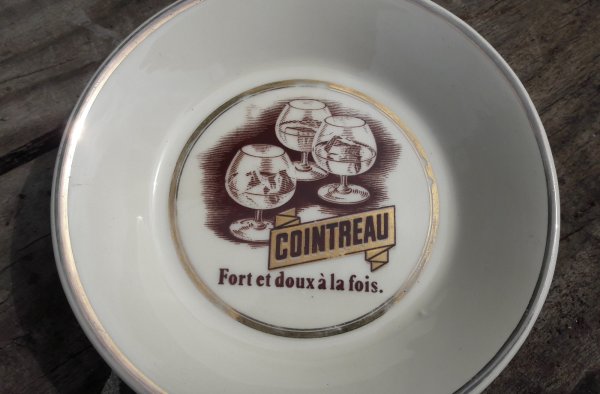 Cendrier / Soucoupe / Pub / Cointreau / n°6506