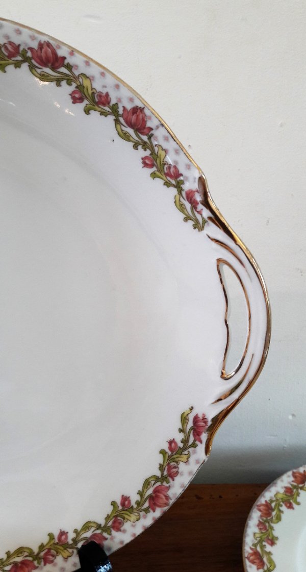 Ancien service a gateaux / Porcelaine de Limoges / n°6525