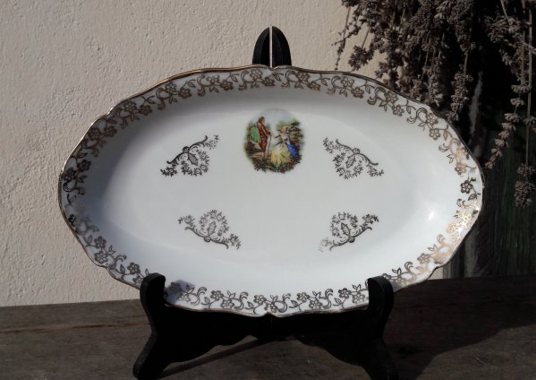 Ravier vintage en porcelaine n°7602