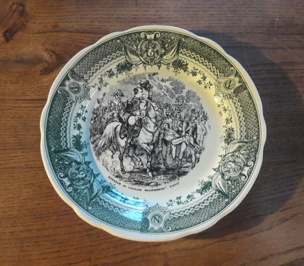 Ancienne assiette parlante / Sarreguemines / Napoléon / n°7966