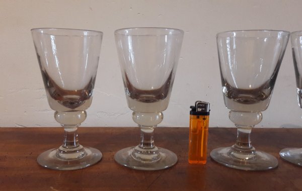 Lot de 4 grands verres a absinthe n°7995