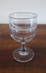 Lot de 7 anciens verres soufflés n°8002