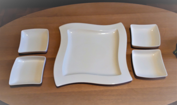 Grand plat et coupelles Villeroy New Wave n°4979