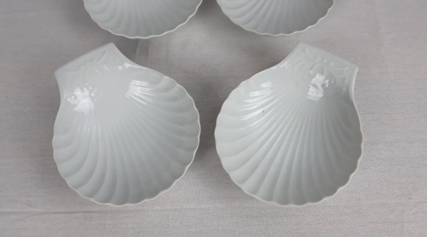 Lot de 4 coupes en porcelaine Coquille St jacques n°2527