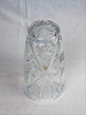 Vase en cristal taillé n°2660