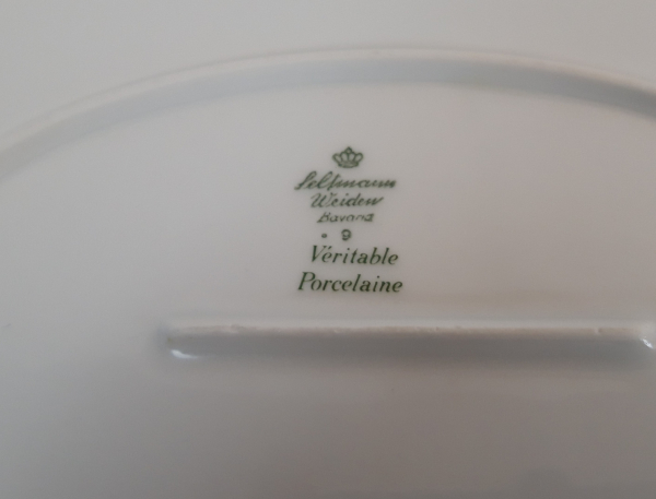 Plat vintage en porcelaine n°3132