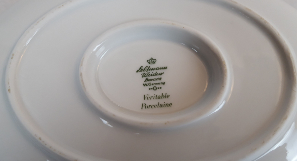 Saucière vintage en porcelaine n°3129