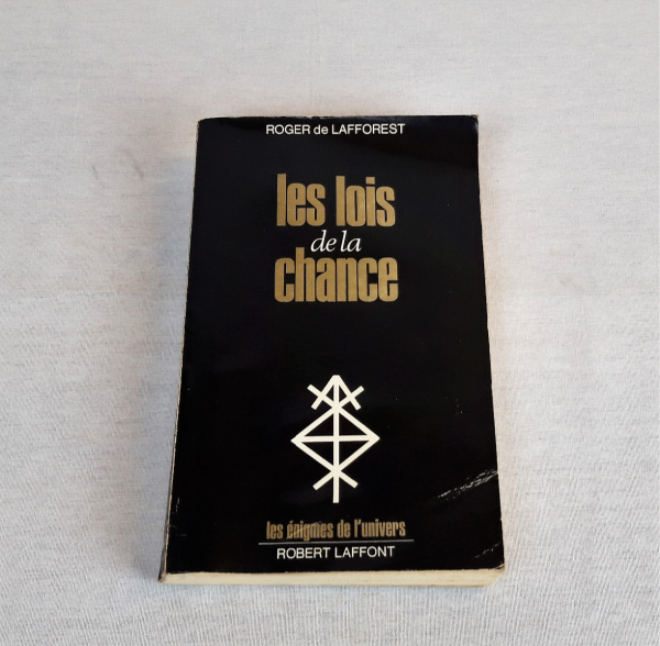 Livre / Les lois de la chance / n°3011