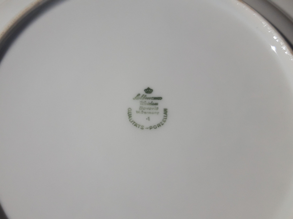 Plat a sauce vintage en porcelaine n°3083