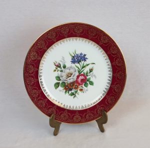 Assiette murale / Porcelaine de Limoges / n°3903