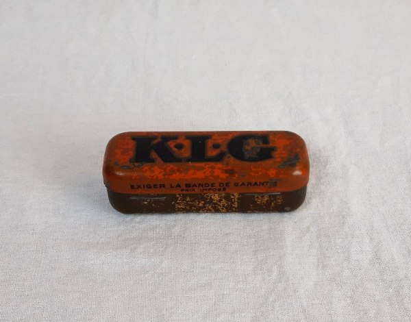 Boite vintage bougie KLG n°4060