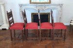 Lot de 4 anciennes chaises n°8008