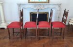 Lot de 4 anciennes chaises n°8008