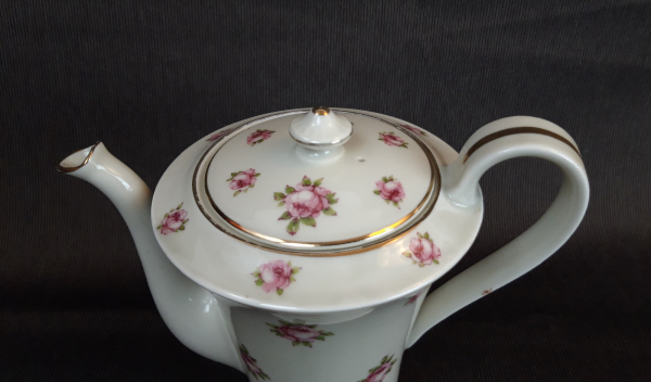 Ancienne cafetière en porcelaine Haviland n°8164