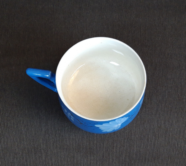 Ancienne grande tasse Sarreguemines n°8552