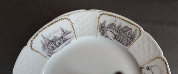 Ancien serviteur en porcelaine Limoges n°8550