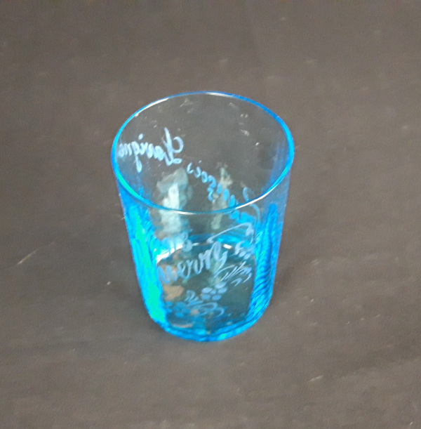 Ancien verre de curiste n°8688