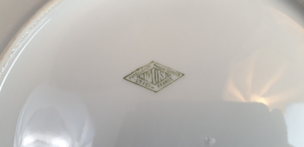 Ancien plat a gateau en porcelaine n°8769