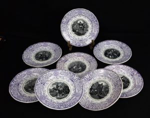 Lot de 8 anciennes assiettes Bordeaux Vieillard n°8999