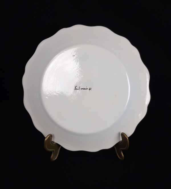 Assiette en faience / Tulipe / n°2602