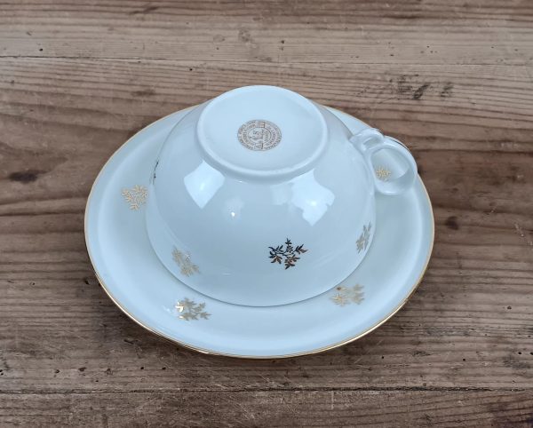 Tasse a petit déjeuner en porcelaine n°10236