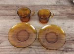 Lot de 2 tasses vintages Duralex verre ambré n°10281