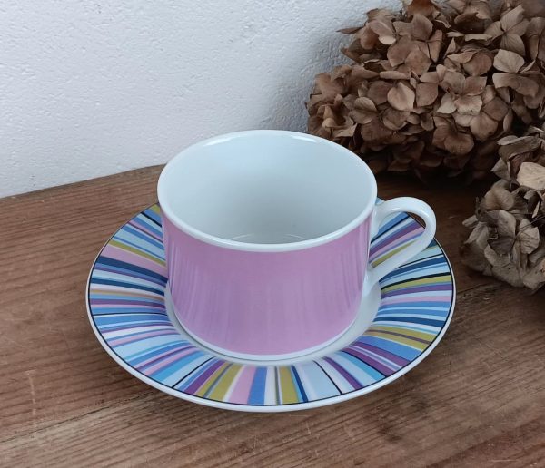 Grande tasse en porcelaine n°10298