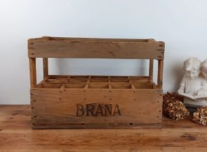 Ancienne caisse en bois pour bouteilles BRANA n°10371 *