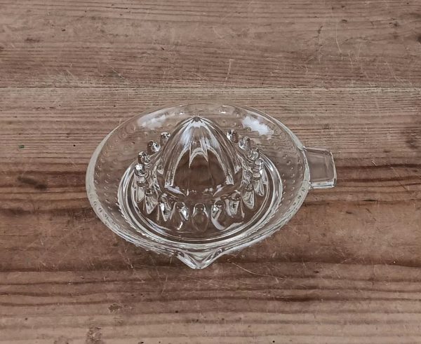 Presse agrume vintage en verre n°10436