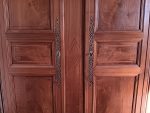 Ancienne armoire Louis XV en noyer avec incrustations n°10498