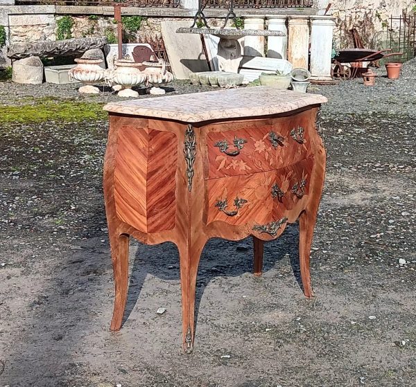 Ancienne commode Louis XV marquetée n°10493