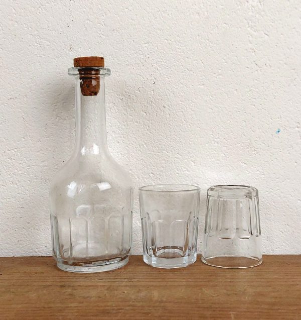 Ancienne dinette / verres + carafe / n°10596