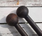 Ancienne paire d'haltères en fonte n°10797