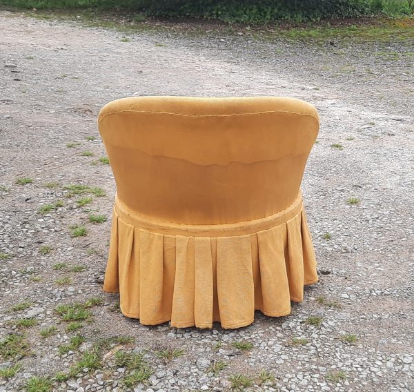 Fauteuil / Chauffeuse / A relooker n°10835