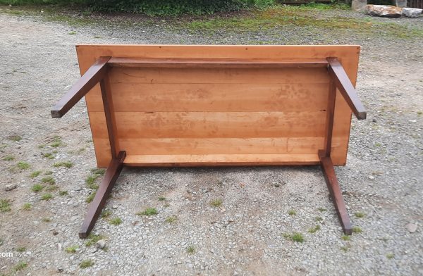 Table de ferme n°10841