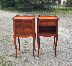 Paire de chevets en merisier n°10839