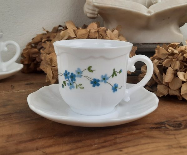 Lot de 6 tasses vintages Arcopal Myosotis n°10825