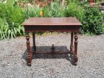 Ancienne table a écrire en noyer / Bureau / n°10990