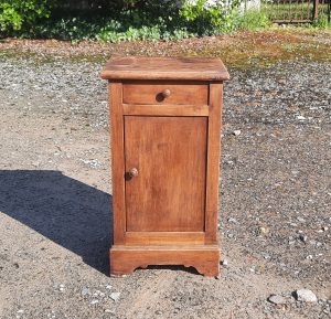 Ancien chevet droit n°11013