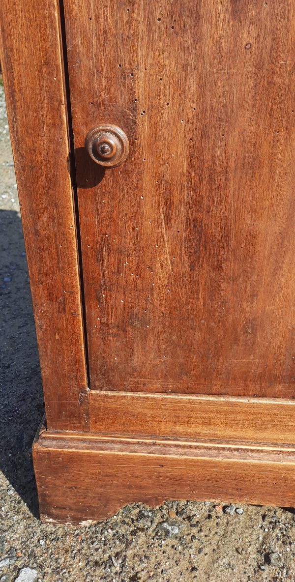 Ancien chevet droit n°11013