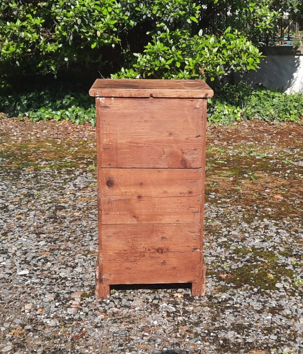 Ancien chevet droit n°11013