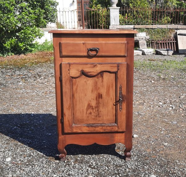 Buffet / Confiturier en merisier n°11016