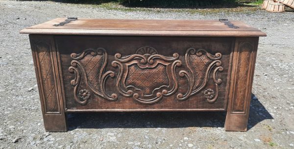 Ancien coffre en chêne n°11020