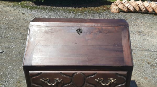 Ancien bureau a pente en merisier n°11021