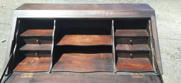 Ancien bureau a pente en merisier n°11021