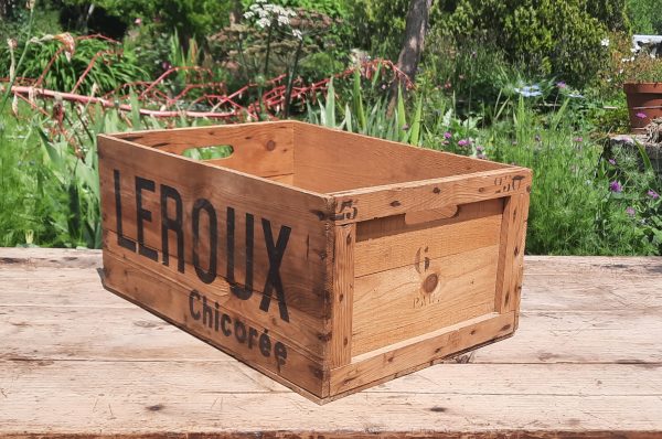 Ancienne caisse en bois Chicorée Leroux n°11024