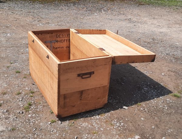 Ancienne grande caisse en bois exotique n°11025