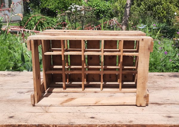 Ancienne caisse en bois pour bouteilles n°11028